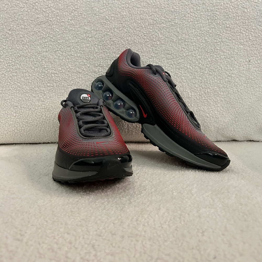 Nike Air Max DN “Iron Grey University Red”